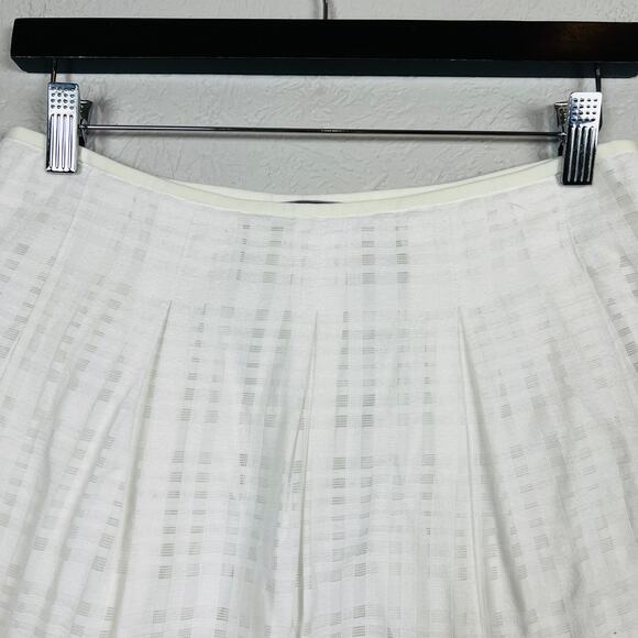 Vince Skater Skirt Pockets Checker Perforated - 2 - Picture 2 of 4